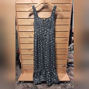 Blush Floral Midi Dress Size S NWT